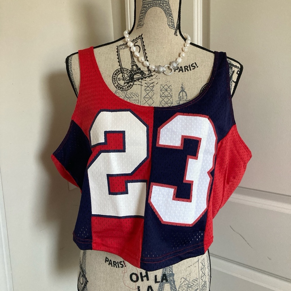 Women’s Red Black and White Back Lace-Up Jersey Sleeveless Cropped Top